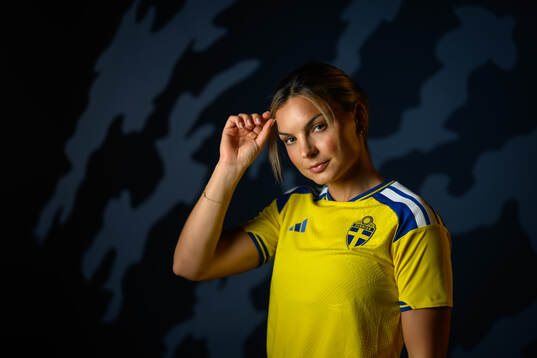Bläddra bland fler bilder av Football, Sweden, Portraits
