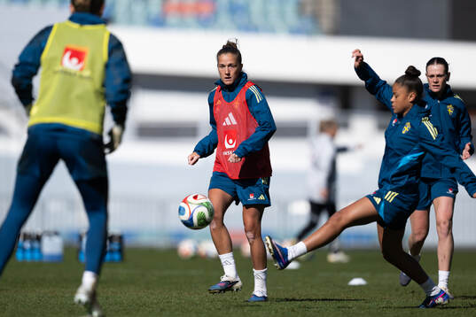 Filippa Angeldahl at a training session with the women's