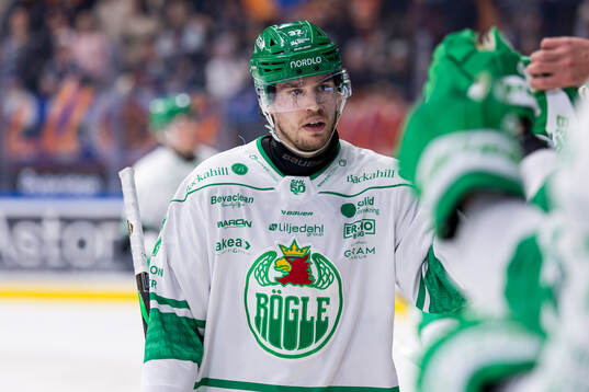Rögles Isac Solberg jublar