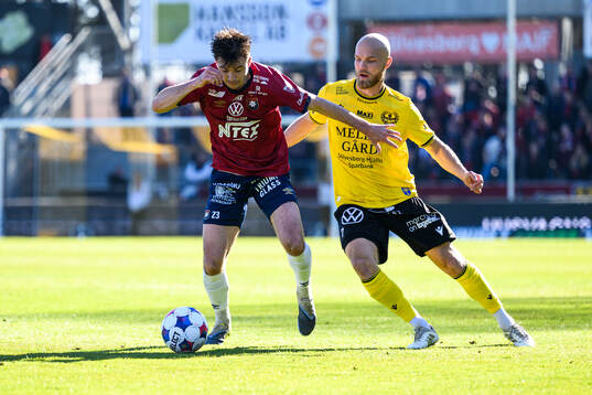Örgrytes Owen Parker-Price och Mjällbys Viktor Gustafson