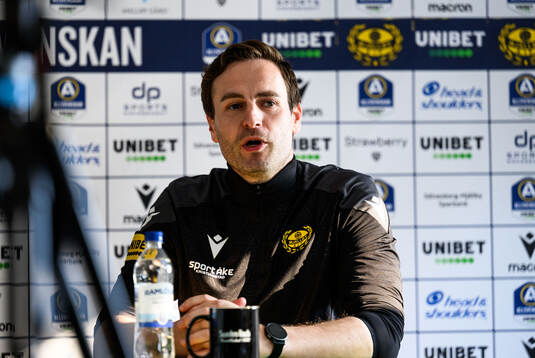 Mjällbys tränare Karl Marius Aksum