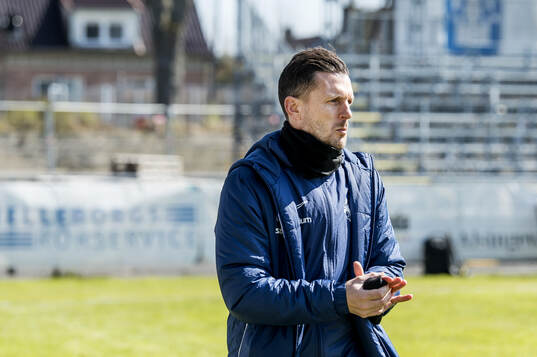 Ariana FCs tränare Kristian Haynes
