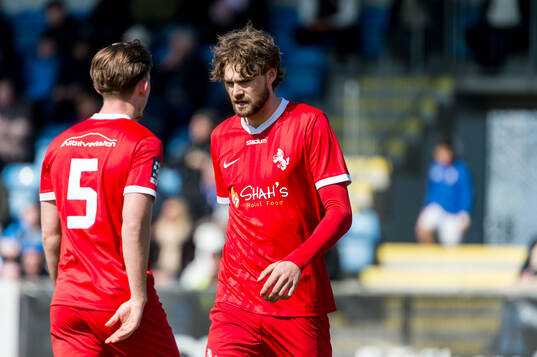 Ariana FCs Lucas Larsen och Albin Sjöstrand Bjurnemark