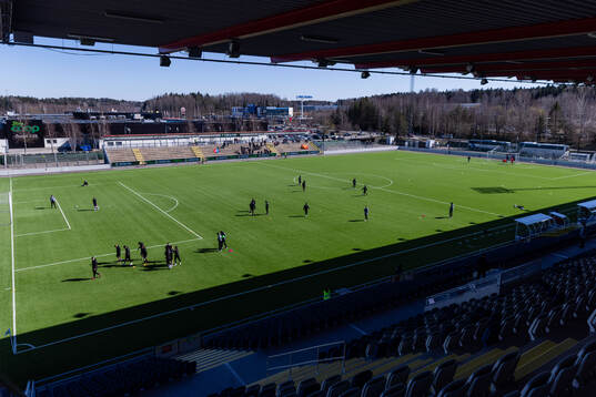 Nordic United FCs värmer upp