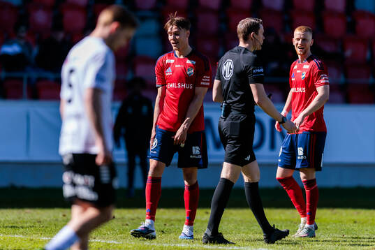 Östers Matias Tamminen deppar