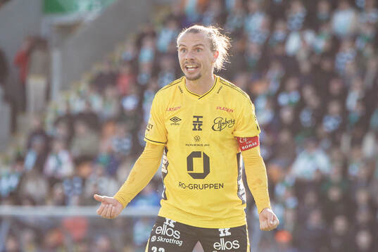 Elfsborgs Niklas Hult reagerar