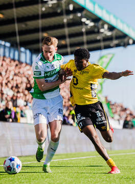 Västerås Karl Gunnarsson och Elfsborgs Ozor Victor Okeke