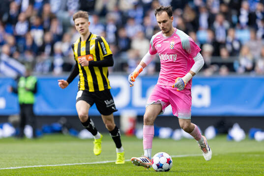 IFK Göteborgs målvakt Elis Bishesari