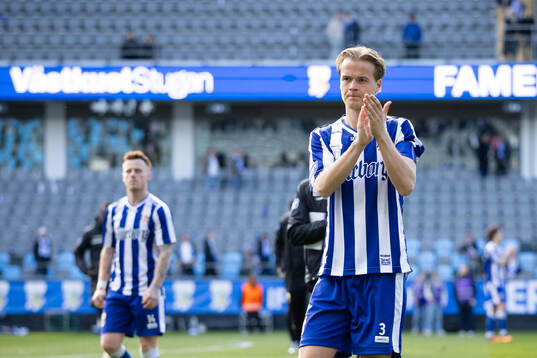 IFK Göteborgs August Erlingmark deppar