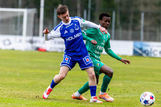 IFK Norrköpings Ryan Nelson och Ljungskiles Issaka Seidu