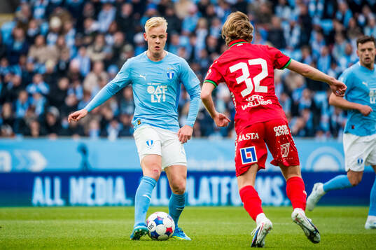 Malmö FFs Otto Rosengren och GAISs Oscar Pettersson