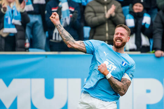 Malmö FFs Pontus Jansson jublar