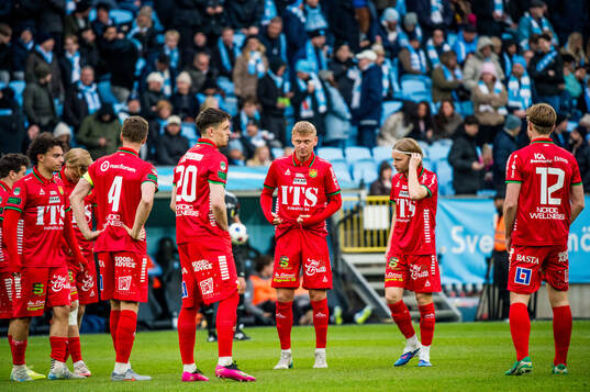 GAIS Oscar Pettersson deppar med lagkamrater