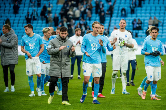 Malmö FFs Sead Haksabanovic och Erik Botheim jublar