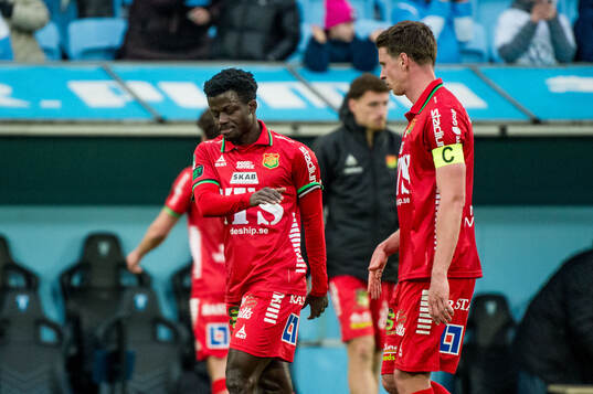 GAISs Shalom Ekong och Oskar Ågren deppar