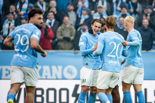 Malmö FFs Oscar Sjöstrand jublar
