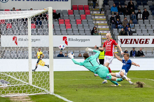 Degerfors Marcus Rafferty gör 0-3