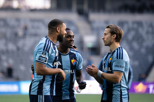 Djurgårdens Leon Hien och Joel Asoro