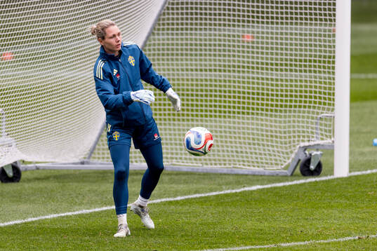 goalkeeper Jennifer Falk of Sweden at a training session