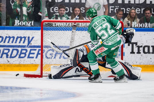 Rögles Felix Nilsson missar straff