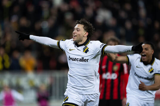 AIKs Victor Goncalves Andersson jublar