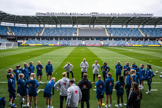 Players and staff of the Swedish women's national football