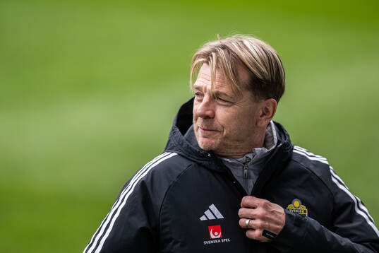 Head coach Tony Gustavsson of the Swedish women's national