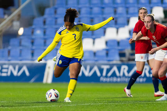 Evelina Duljan of Sweden