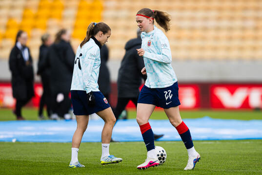 Signe Gaupset of Norway warms up