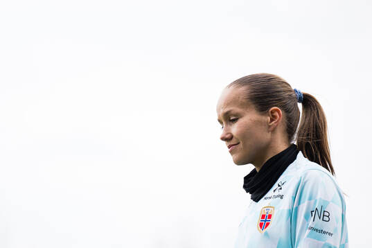 Guro Reiten of Norway warms up