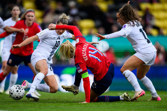 Ada Hegerberg of Norway scores 1-0