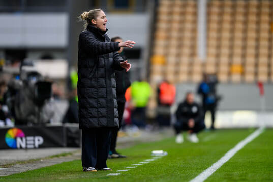 Head coach Gemma Grainger of Norway