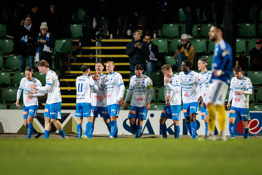 IFK Värnamos jublar vid 3-0