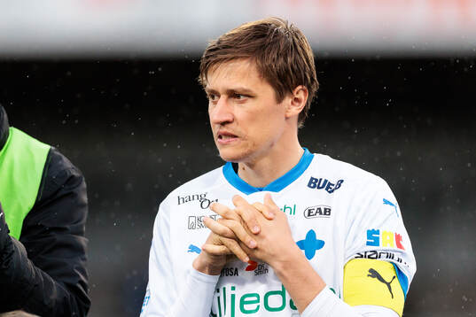 260414 IFK Värnamos Simon Thern