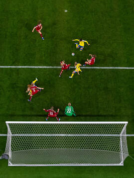 Felicia Schröder of Sweden shoots