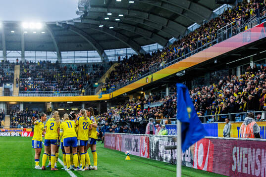 Monica Jusu Bah of Sweden celebrates
