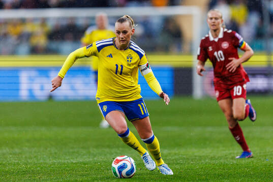 Stina Blackstenius of Sweden