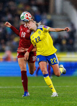 Cecilie Fløe of Denmark and Elma Junttila Nelhage of Sweden