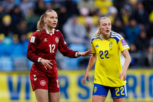 Stine Sandbech of Denmark and Elma Junttila Nelhage of