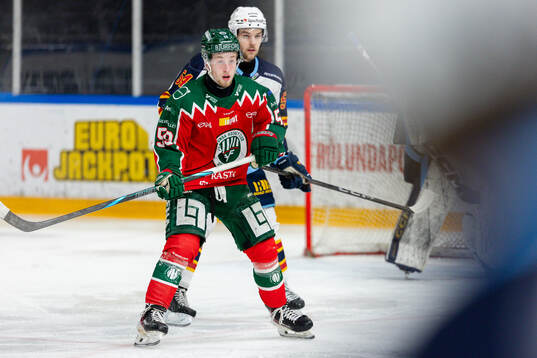 Frölundas Liam Elofsson och Djurgårdens Isak Jakobsson