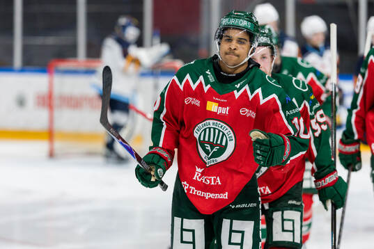 Frölundas Max Westergård jublar