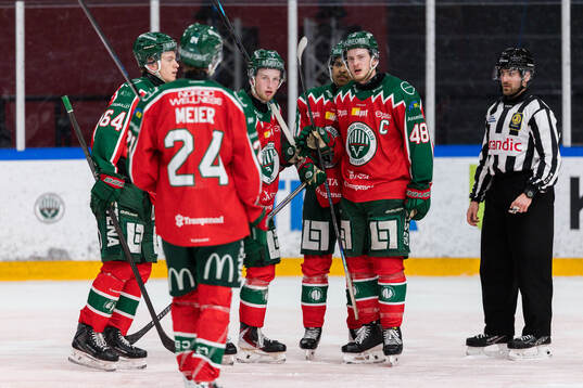 Frölundas Liam Elofsson jublar