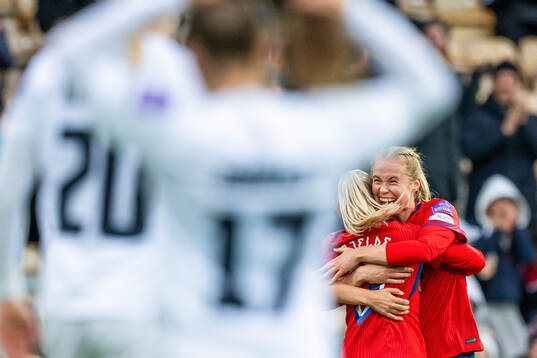 Julie Blakstad of Norway celebrates with teammate Thea