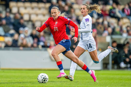 Synne Sofie Kinden Jensen of Norway and Tinkara Testen of