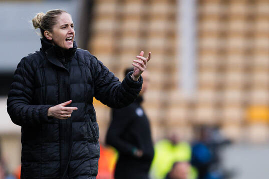 Head coach Gemma Grainger of Norway