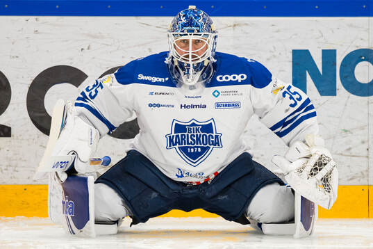 Karlskogas målvakt Lars Volden