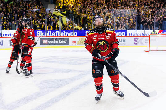 Luleås Linus Omark deppar