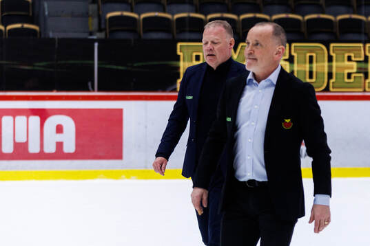 Luleås assisterande tränare Henrik Stridh och tränare