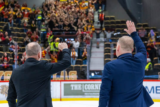 Luleås tränare Thomas Berglund och assisterande tränare