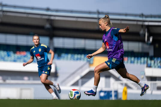 Hanna Bennison of the Swedish women's national football team